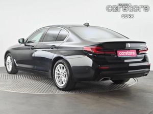 BMW 5-Series 520d SE (MHT) - Image 4
