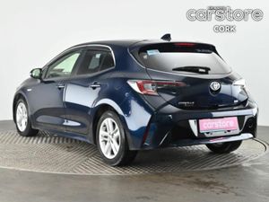 Toyota Corolla Sport 1.8 Hybrid - Image 4