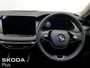 Skoda Octavia COMBI SELECTION BOX 2.0TDI 115HP - Image 3