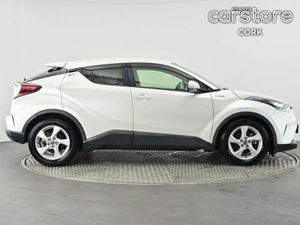 Toyota C-HR 1.8 HYBRID Auto - Image 3