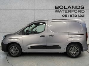 Citroen Berlingo ENTERPRISE PLUS From €111 Per Wee - Image 4