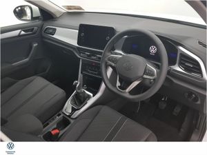 Volkswagen T-Roc 2.0TDI COMMERCIAL - AVAILABLE TO - Image 4