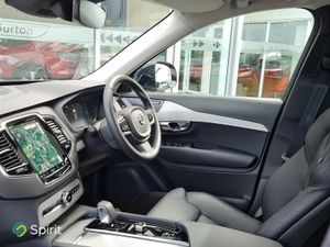 Volvo XC90 Ultimate BlackT8 Plus  Recharge455 310+ - Image 3