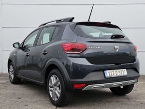 Dacia Sandero Stepway TCe 90 Stepway Comfort - Image 4