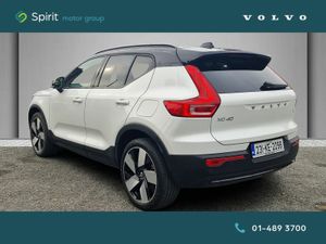 Volvo XC40 Fully Electric 231hp Ultimate, Pan Sunr - Image 3
