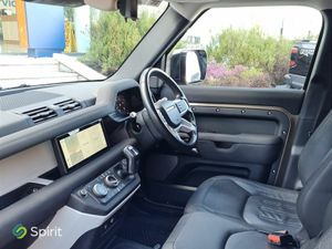 Land Rover Defender DEFENDER 3 SEATS 3.0D - Image 3