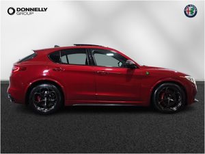 Alfa Romeo Stelvio Estate Quadrifoglio - Image 3