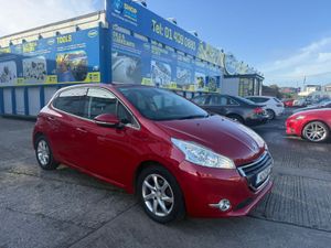 Peugeot 208 2014 Automatic - Image 4