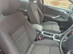 Ford Mondeo 2012 (Titanium) - Image 4
