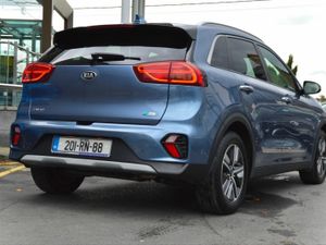 Kia Niro 1.6 GDI PLUG-IN HYBRID PE Auto - Image 4