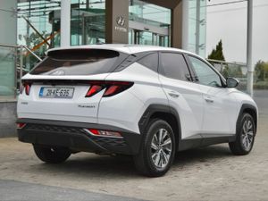 Hyundai Tucson 2WD Comfort Plus - Image 3