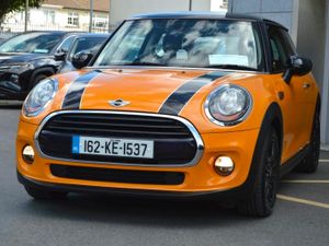 Mini Cooper Cooper D - Image 4