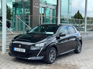 Peugeot 208 Electric 136bhp (50 kWh) Allure Pack - Image 3