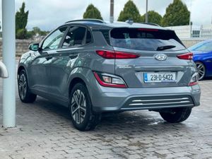 Hyundai KONA Kona EV Executive 39 kWh - Image 3