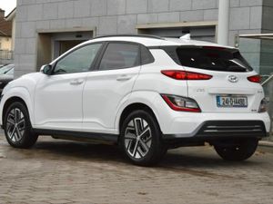 Hyundai KONA Kona EV Executive 39 kWh - Image 4