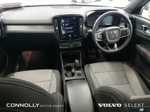 Volvo XC40 Core T4 PHEV Auto €421pm - Image 4