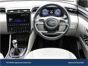 Hyundai Tucson 2WD Executive Plus - Image 4