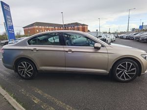 VOLKSWAGEN PASSAT 2.0TDI COMFORTLINE 150BHP - Image 4