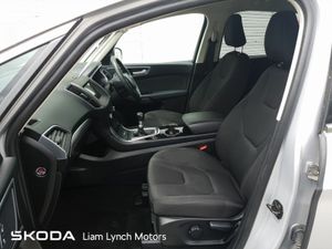 Ford S-Max TITANIUM 2.0 TDCi 150 BHP 7 SEATER - Image 4