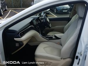 Toyota Camry 2.5 Camry Hybrid Sol - Image 4