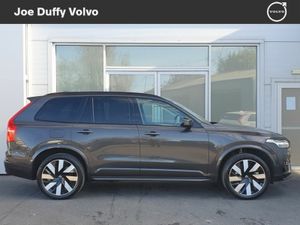 Volvo XC90 T8 PHEV 455hp Plus (Dark Theme) - Image 3