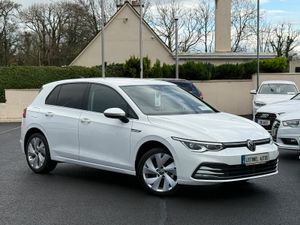 221 VW GOLF  STYLE 1.5 150BHP AUTOMATIC - Image 2