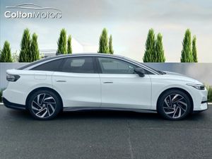 Volkswagen ID.7 PRO 77kWh 286HP (Panoramic Roof / - Image 4