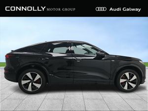 Audi Q6 e-tron S LINE PERFORMANCE SPORTSBACK - Image 3