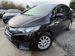 2015 Honda Fit 1.5 HYBRID AUTO - Image 2