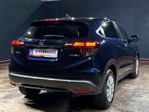 Honda Vezel AUTOMATIC 1.5 HYBRID - Image 4