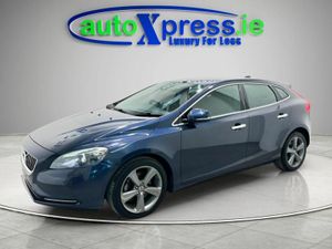 Volvo V40 1.6 T4 Automatic - Image 3
