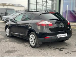 Renault Megane 1.5 DCI 95 LIMITED - Image 2