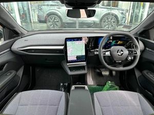 Renault Scenic E-Tech E-Tech 87kWh 220hp Techno (U - Image 4