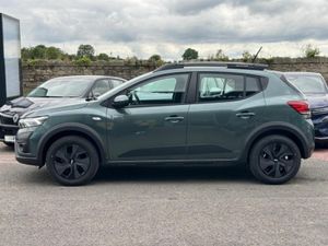 Dacia Sandero Stepway  EX STOCK -CVT AUTO TCE PETR - Image 3