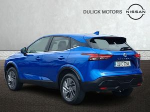 Nissan Qashqai 1.3 PET MILD HYBRID SV - Image 2