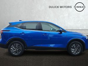Nissan Qashqai 1.3 PET MILD HYBRID SV - Image 3