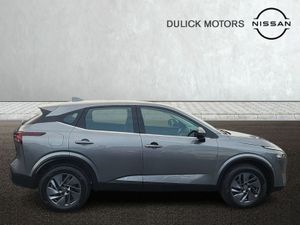 Nissan Qashqai 1.3 PET MILD HYBRID SV - Image 3