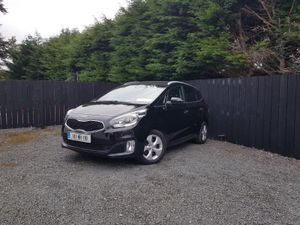 141 KIA CARENS... 7 SEATS... - Image 2