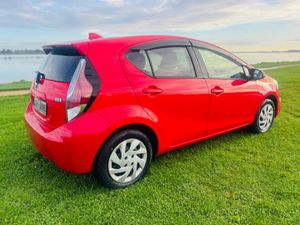 Toyota Aqua 2015 TOYOTA AQUA IN METALLIC SILVER HY - Image 3