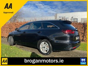 Kia Ceed 2 2020 1.6 CRDi*Estate*One Owner - Image 4