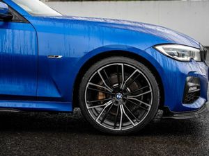BMW 3-Series 330E M SPORT - Image 4