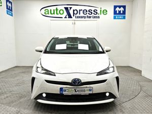 Toyota Prius S 1.8 Hybrid Automatic, Reversing cam - Image 3