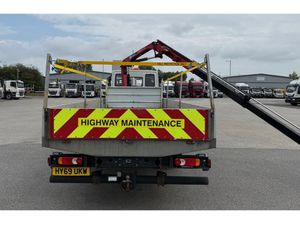 2020 Iveco 7.5 Ton Crane - Image 4