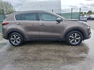 *2019 Kia Sportage Light Damage - Image 3