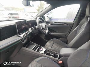 Volkswagen Tiguan Diesel Estate R-Line - Image 3