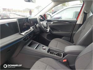 Volkswagen Tiguan Estate Special Edition Life Laun - Image 3