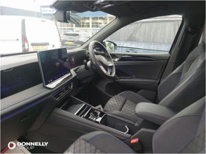 Volkswagen Tiguan Diesel Estate R-Line - Image 3