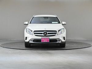 Mercedes-Benz GLA GLA 180 **HALF LEATHER**REVERSE - Image 2