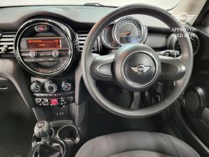 Mini Cooper 3-Door One - Image 4