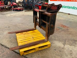 HEAVY DUTY PALLET FORKS.......60mm PINS.....395f - Image 3